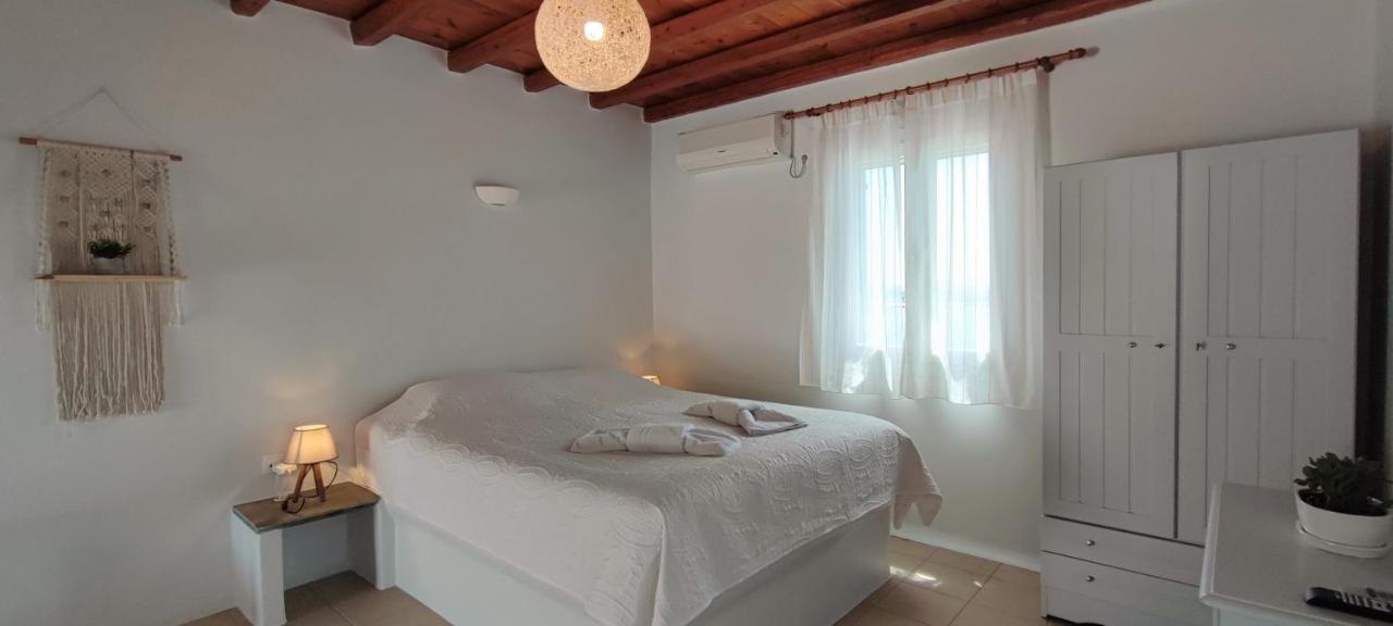 Orionides Apartment Tinos Ngoại thất bức ảnh